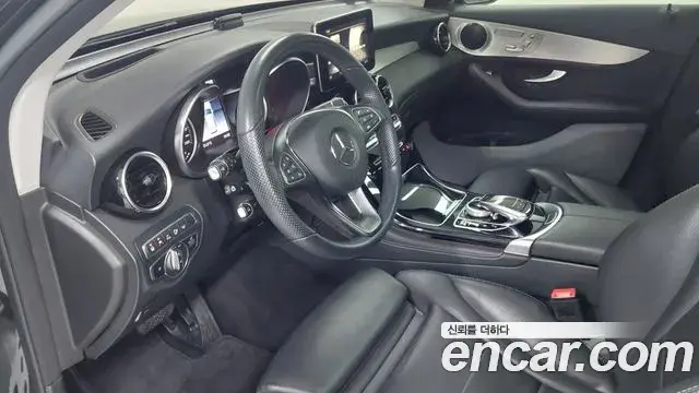 Mercedes-Benz GLC-Class 2019 — Фото 14/20