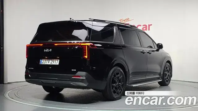 Kia Carnival 2024 — Photo 22/34