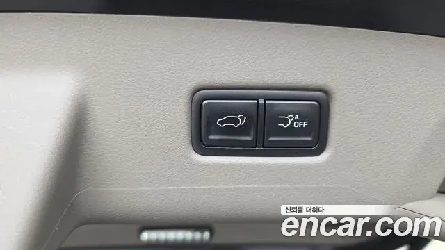 Kia Carnival 2024 — Photo 9/34
