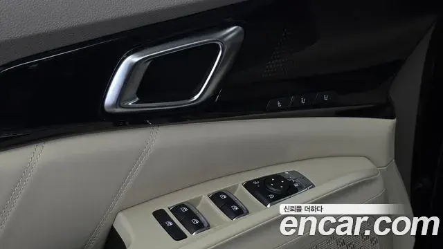 Kia Carnival 2024 — Photo 29/34