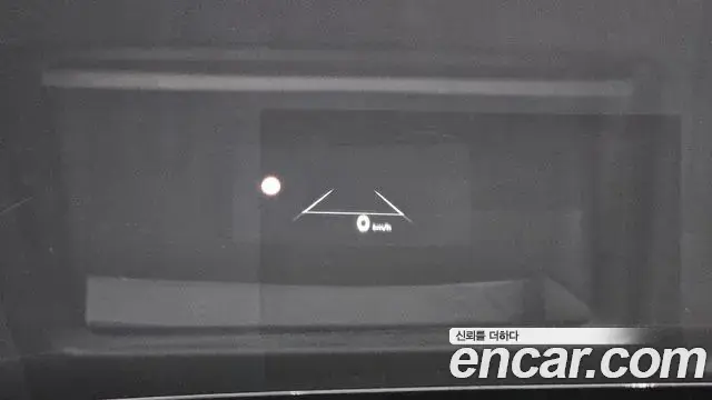 Hyundai Grandeur Hybrid 2025 — Photo 10/33
