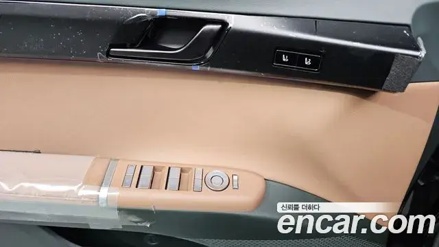 Hyundai Grandeur Hybrid 2025 — Photo 29/33
