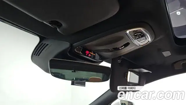 Volvo S60 2021 — Photo 12/40
