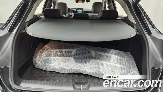 Mercedes-Benz GLA-Class 2019 — Şəkil 16/20