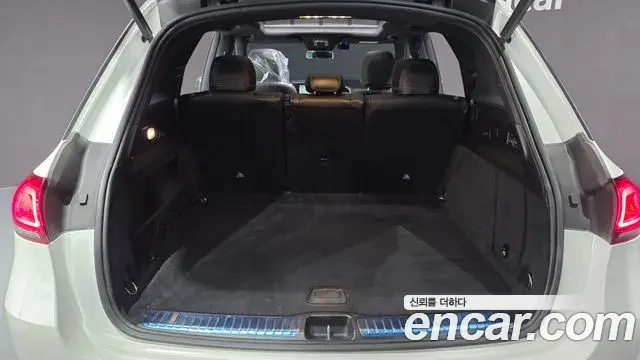 Mercedes-Benz GLE-Class 2021 — Şəkil 26/37