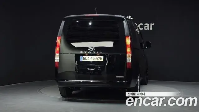 Hyundai Staria 2022 — Photo 11/31