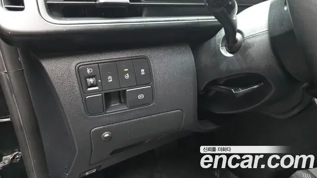 Hyundai Staria 2022 — Photo 7/31