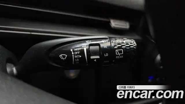 Hyundai Staria 2022 — Photo 6/31