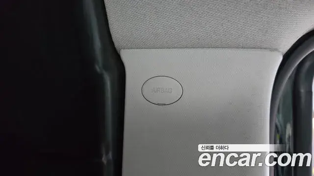Hyundai Staria 2022 — Photo 31/31