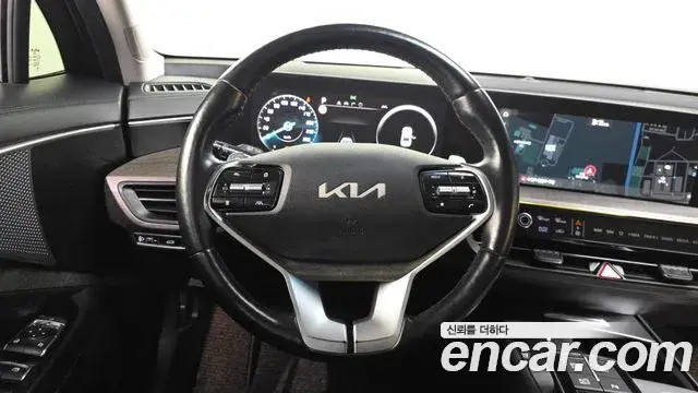 Kia K8 2021 — ფოტო 17/32