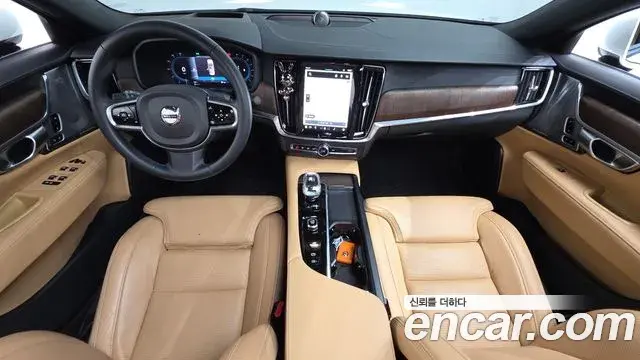 Volvo S90 2023 — Photo 16/20