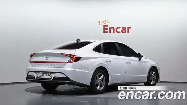 Hyundai Sonata 2019 — Фото 2/20