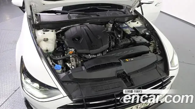 Hyundai Sonata 2019 — Фото 6/20