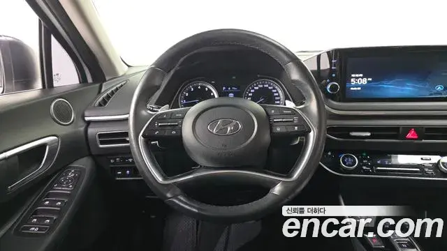 Hyundai Sonata 2019 — Фото 13/20