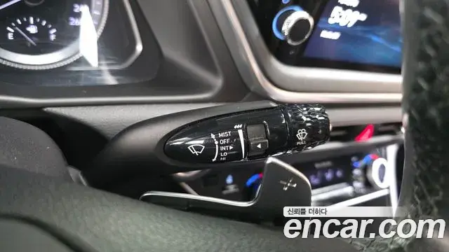 Hyundai Sonata Hybrid 2019 — Şəkil 17/31