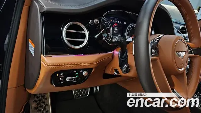 Bentley Bentayga 2018 — Şəkil 4/20
