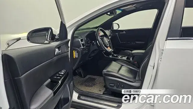 Kia Sportage The Bold 2019 — ფოტო 11/30