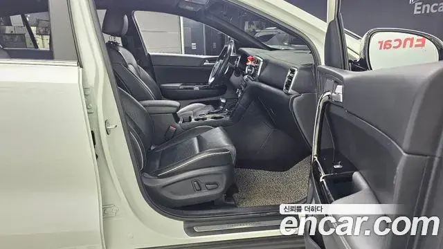 Kia Sportage The Bold 2019 — ფოტო 8/30