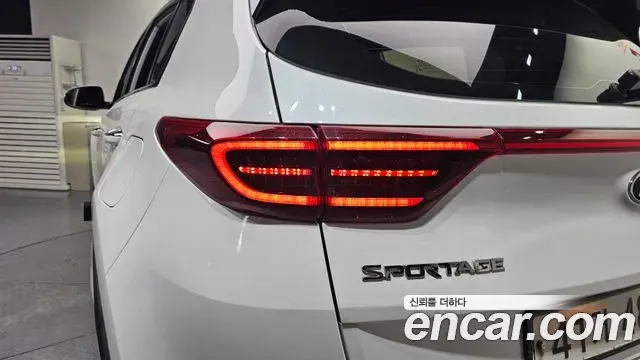 Kia Sportage The Bold 2019 — ფოტო 30/30