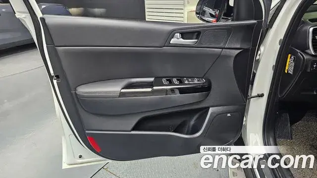 Kia Sportage The Bold 2019 — ფოტო 29/30