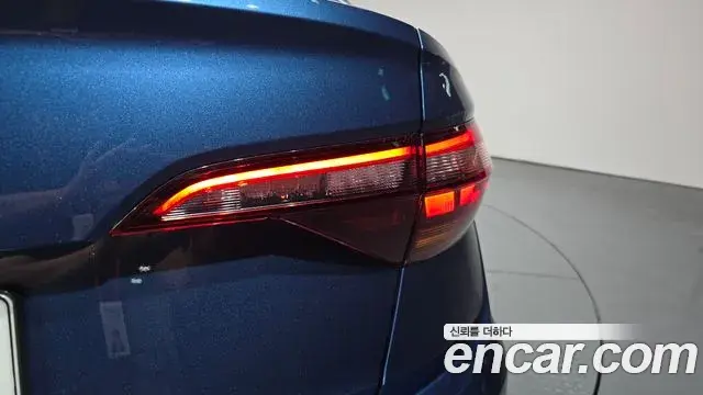 Volkswagen Jetta 2021 — Photo 10/33