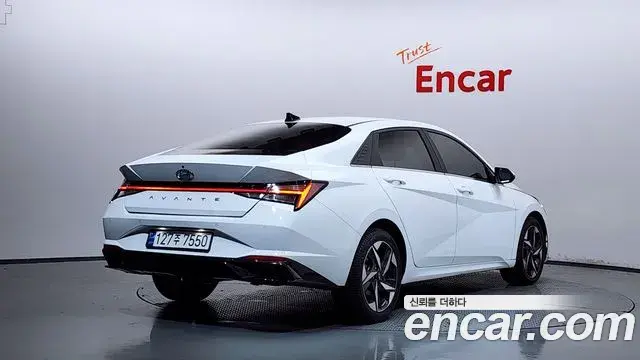 Hyundai The New Avante Hybrid 2021 — Şəkil 5/20