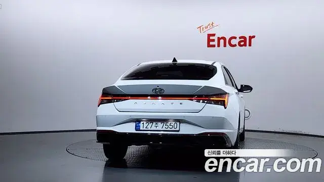 Hyundai The New Avante Hybrid 2021 — Şəkil 2/20