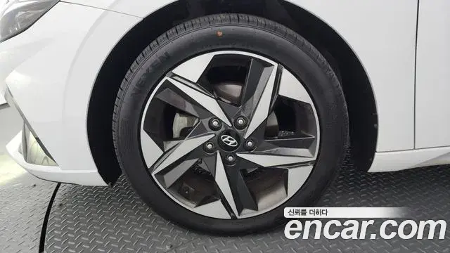 Hyundai The New Avante Hybrid 2021 — Şəkil 11/20