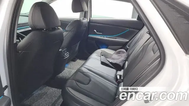 Hyundai The New Avante Hybrid 2021 — Şəkil 18/20