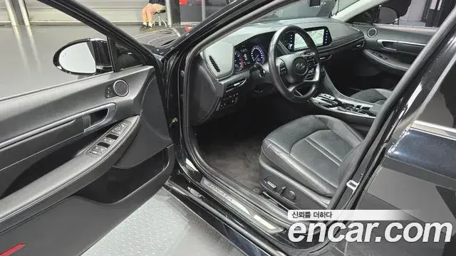 Hyundai Sonata 2022 — Фото 9/20