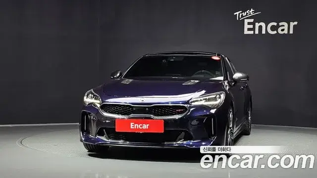 Kia Stinger 2018 — Şəkil 31/37