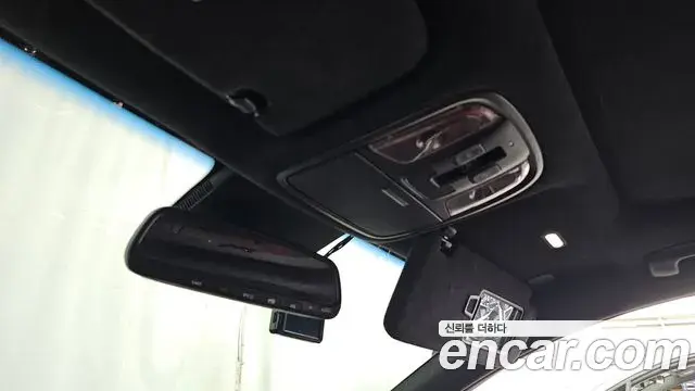 Kia Stinger 2018 — Şəkil 6/37