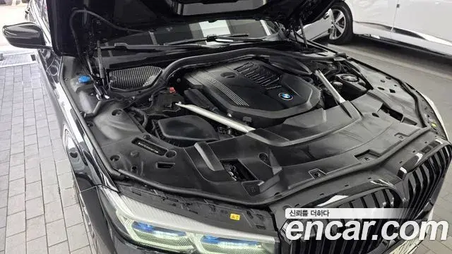 BMW 7 Series 2021 — Şəkil 6/35