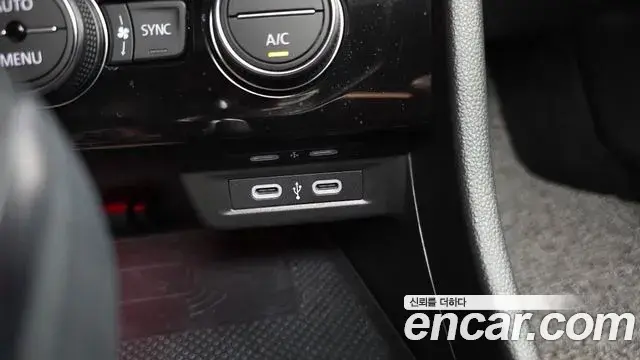 Volkswagen Jetta 2024 — Şəkil 19/36