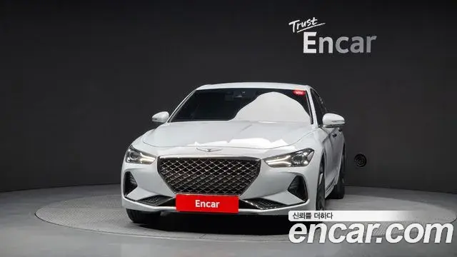 Genesis G70 2019 — Photo 1/20