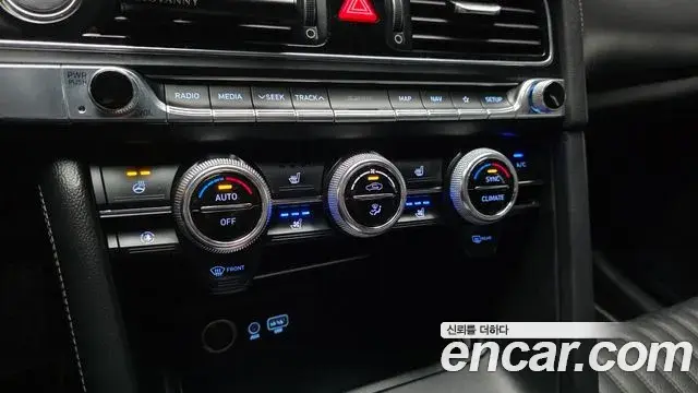 Genesis G70 2019 — Photo 20/20