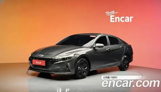 Hyundai Avante 2023 — Фото 1/20