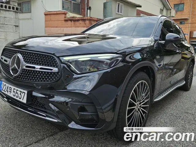 Mercedes-Benz GLC-Class 2025 — Photo 4/7