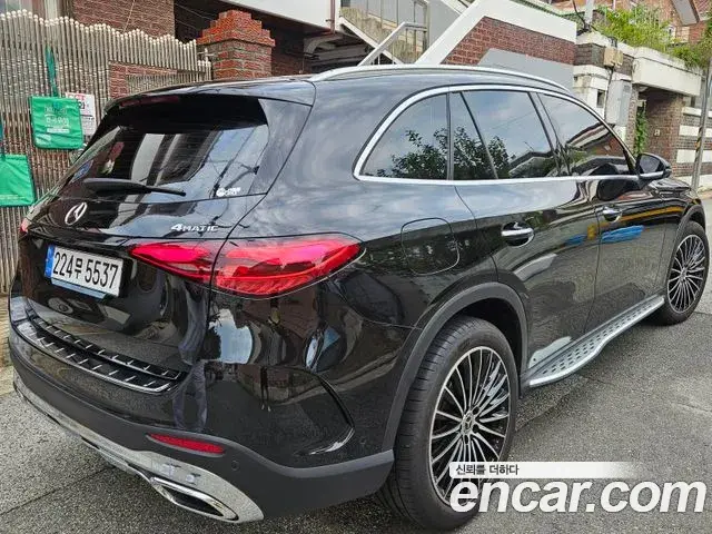 Mercedes-Benz GLC-Class 2025 — Photo 2/7