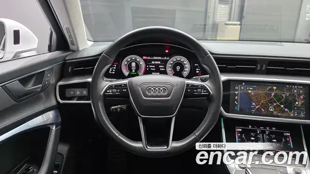 Audi A6 2021 — Фото 12/20