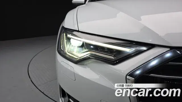 Audi A6 2021 — ფოტო 3/32