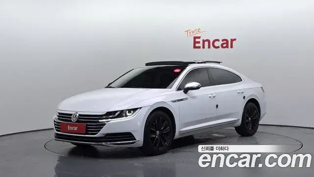 Volkswagen Arteon 2019 — ფოტო 13/20