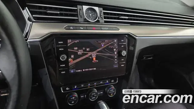 Volkswagen Arteon 2019 — ფოტო 11/20