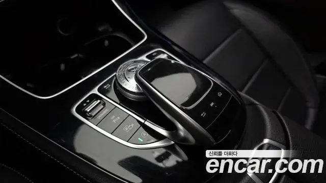 Mercedes-Benz E-Class 2018 — ფოტო 9/31