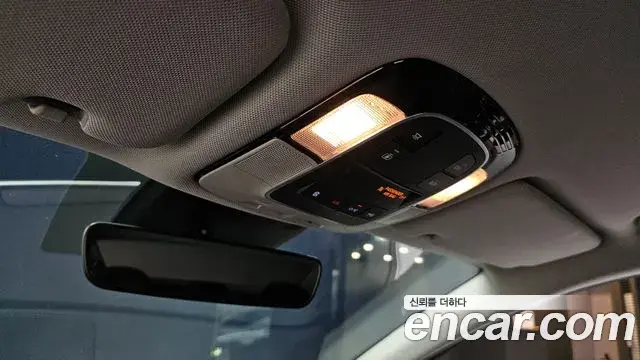 Hyundai Sonata Hybrid 2019 — Photo 15/34