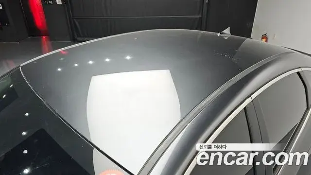 Hyundai Sonata Hybrid 2019 — Photo 33/34