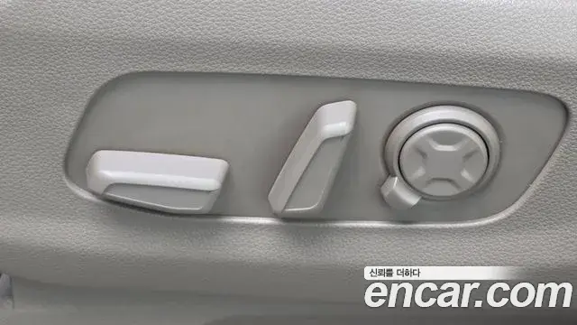 Kia Carnival 2024 — ფოტო 10/35
