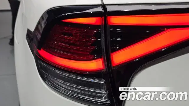 Kia Sportage 2021 — Photo 4/35