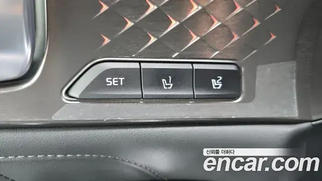 Kia Sorento 2020 — ფოტო 31/34