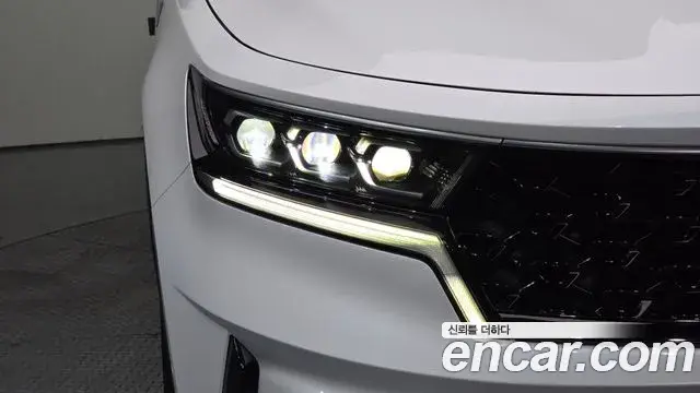 Kia Sorento 2020 — ფოტო 33/34